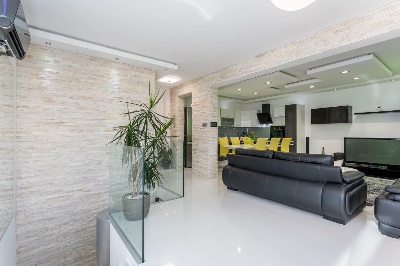 Sea Pearl Luxury Apartment بودْسْتغانا المظهر الخارجي الصورة